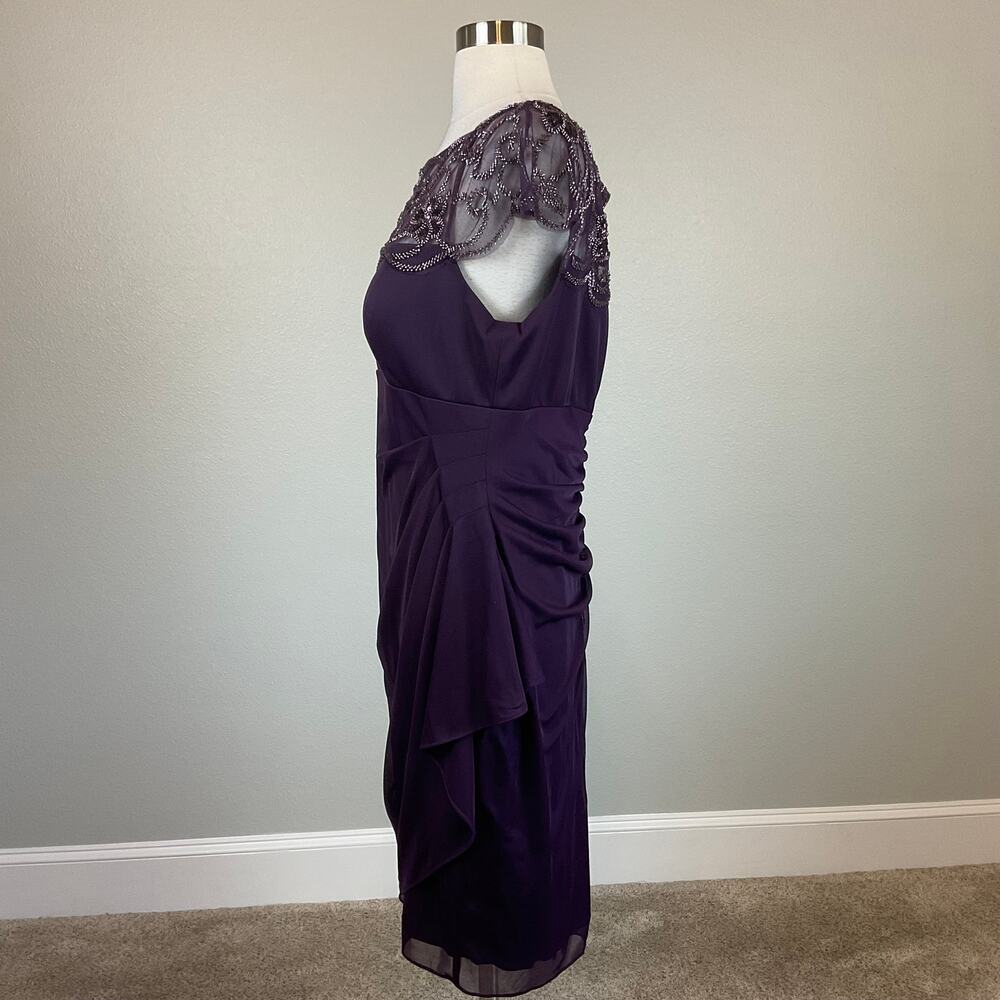 XSCAPE Beaded Chiffon Short Sleeve Ruched Sheath Cocktail Dress Purple Size 16 - Picture 6 of 12